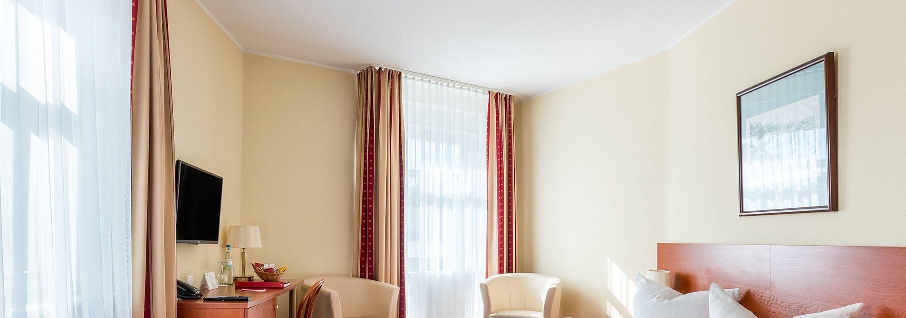 Azimut Aparthotel 4*